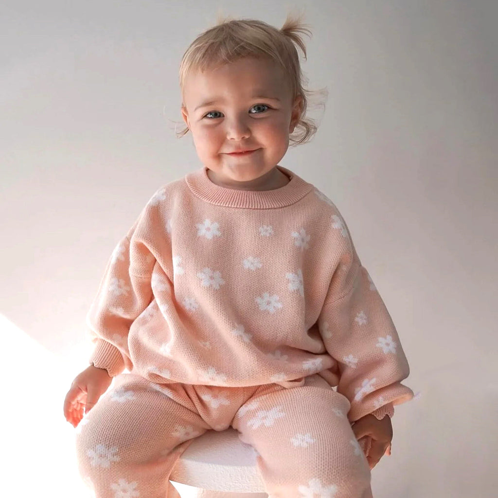 2PCS Cute Allover Floral Printed Knit Long Sleeve Baby Set