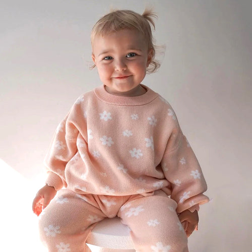 2PCS Cute Allover Floral Printed Knit Long Sleeve Baby Set